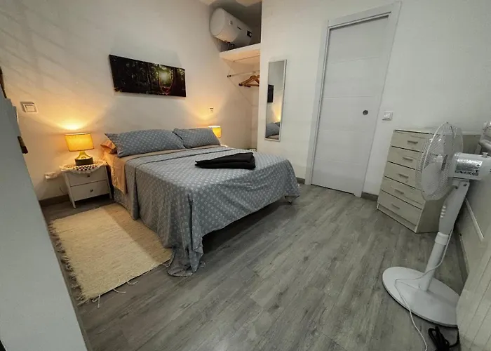 Apartamento estudio con baño privado en el centro de Madrid