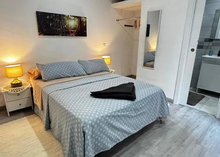 Apartamento estudio con baño privado en el centro de Madrid